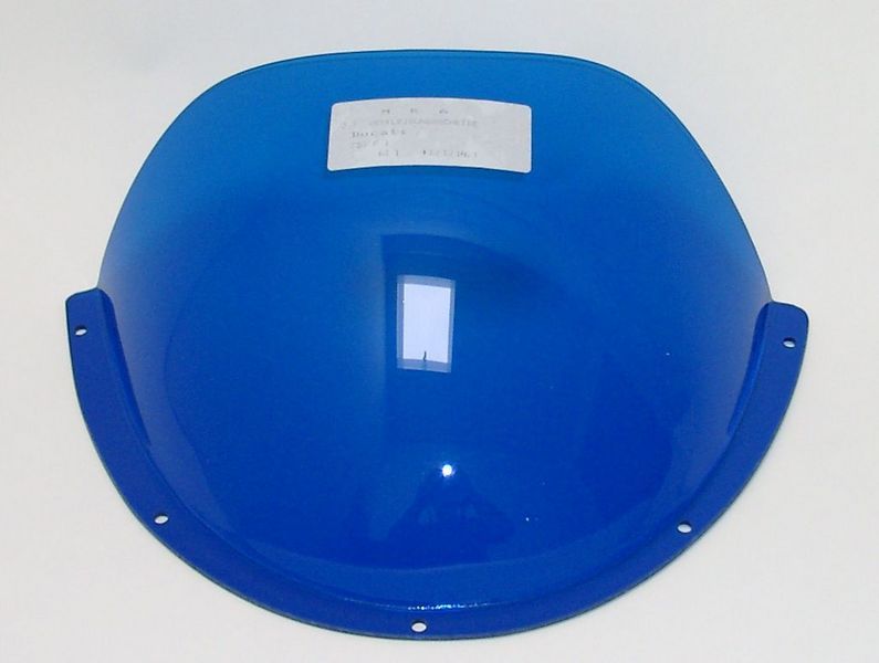 750 F1 - Originally-shaped windshield "O"