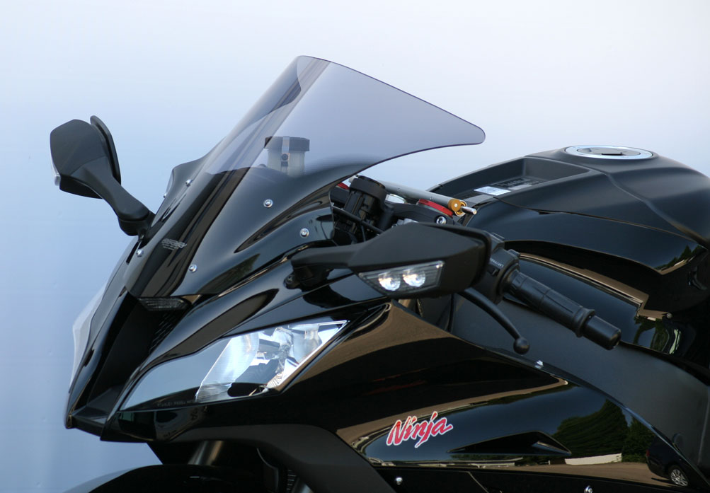 ZX 10 R - Originally-shaped windshield "OM"