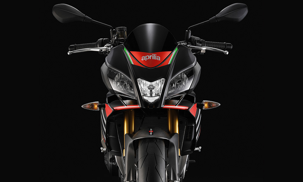 贈与 RG トラクションパッド APRILIA V4 トゥオーノ Tuono1100Factory ブラック RG-EZRG007BL  3602-RG-EZRG007BL modultech.pl