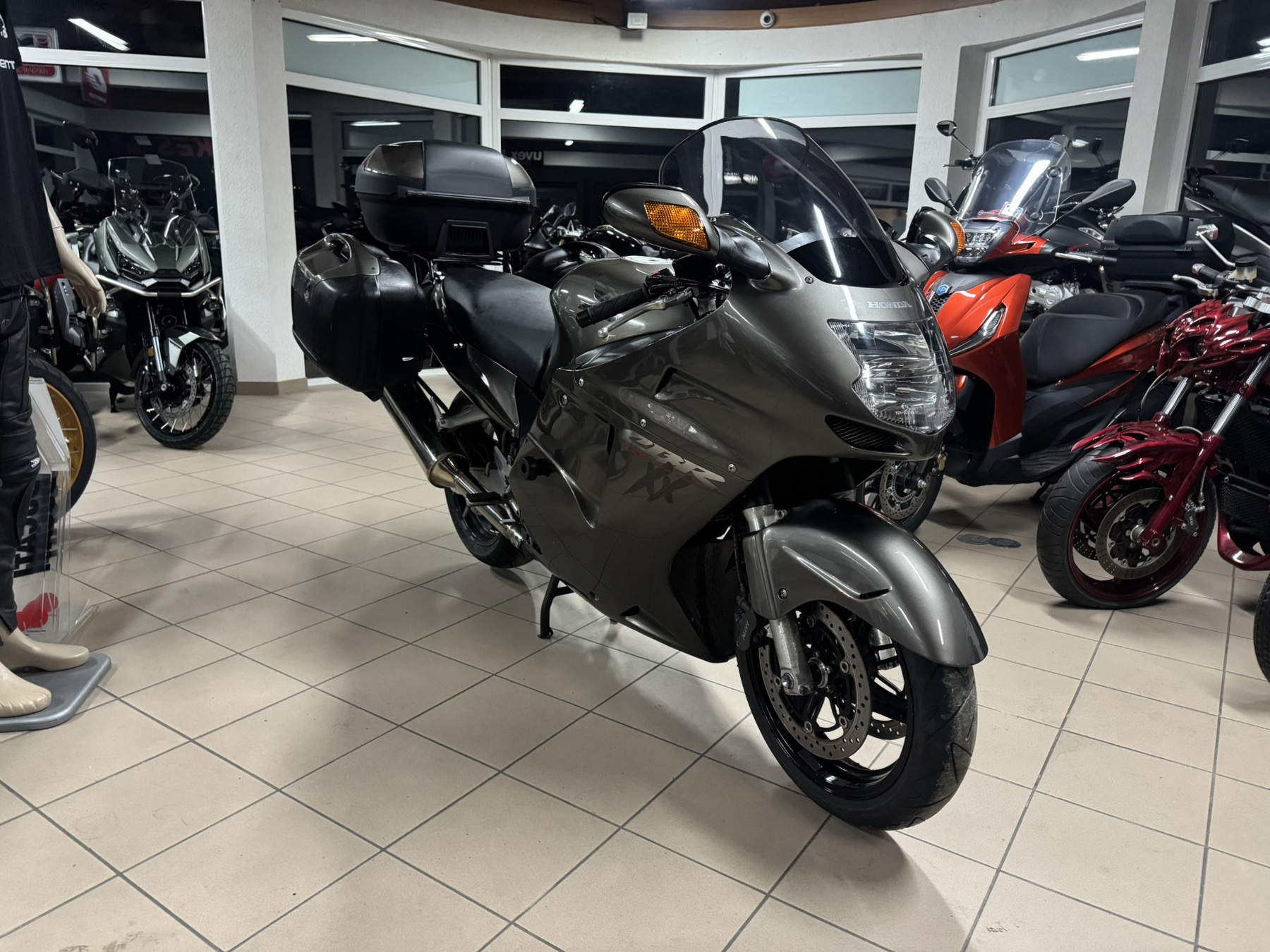 CBR 1100 XX
