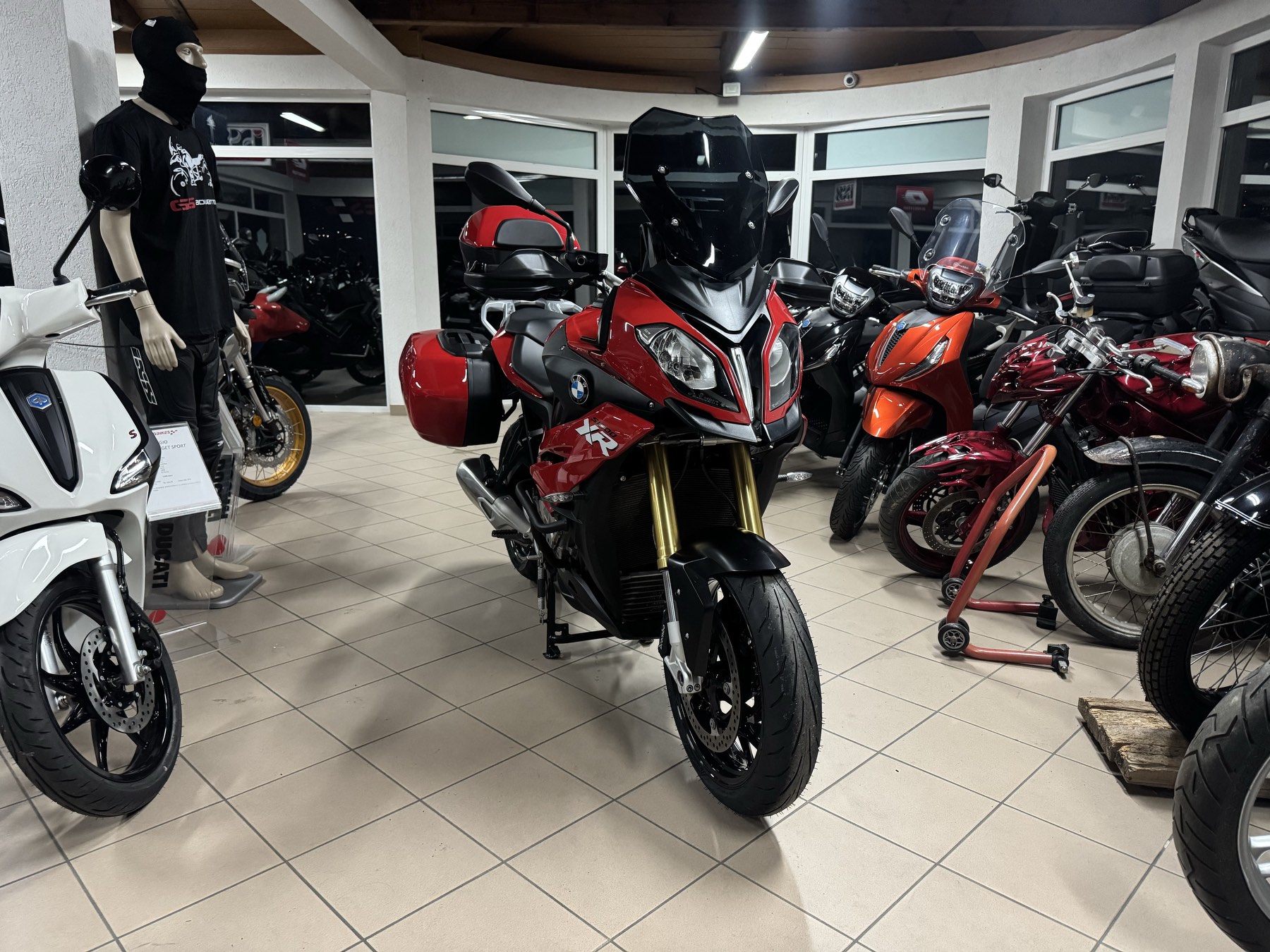 S 1000 XR