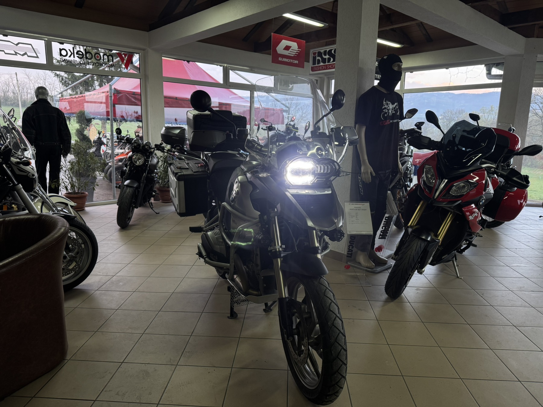 R1200GS