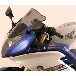 CBR 600 F - Originally-shaped windshield 